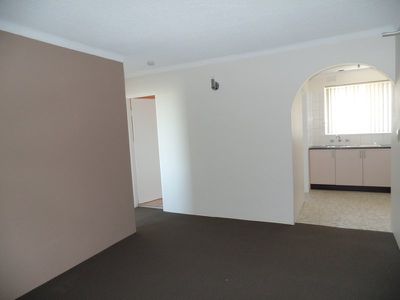 12 / 22 Remembrance Avenue, Warwick Farm