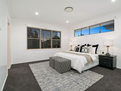 8 Malcolm Street, Enoggera