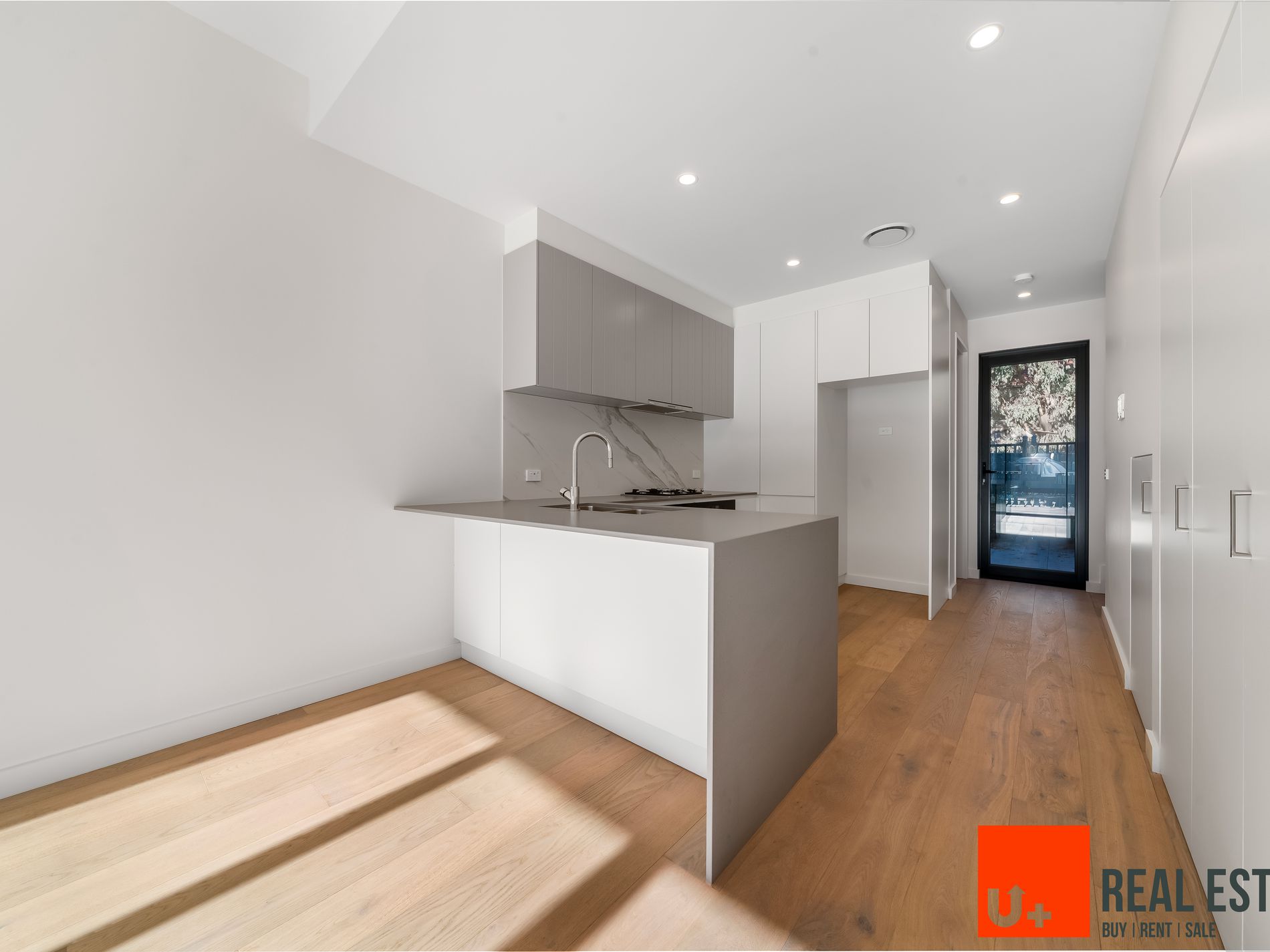 31 / 20 Leahy Close, Narrabundah