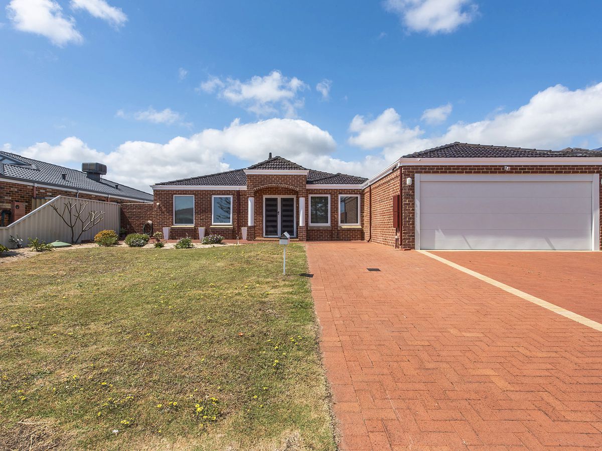 179 Grand Ocean Boulevard, Port Kennedy Cutten & Co Real Estate