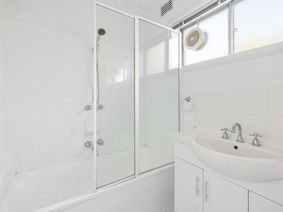3 / 490-492 Moreland Road, Brunswick West