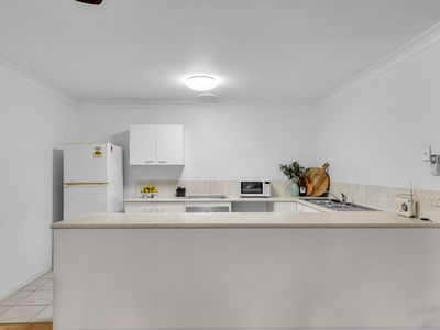 28 / 11 MEADOW PLACE, Middle Park