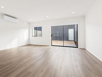 30 Baldwin Road , Fraser Rise