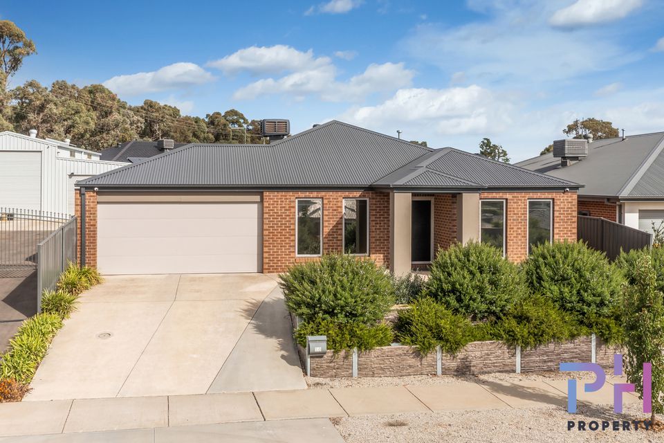 18 Ashbourne Way, Kangaroo Flat