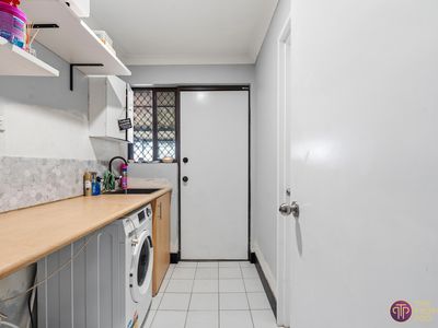 4 Shanks Court, Armadale