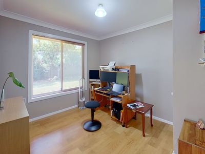 6 Lancaster Park Place, Dubbo