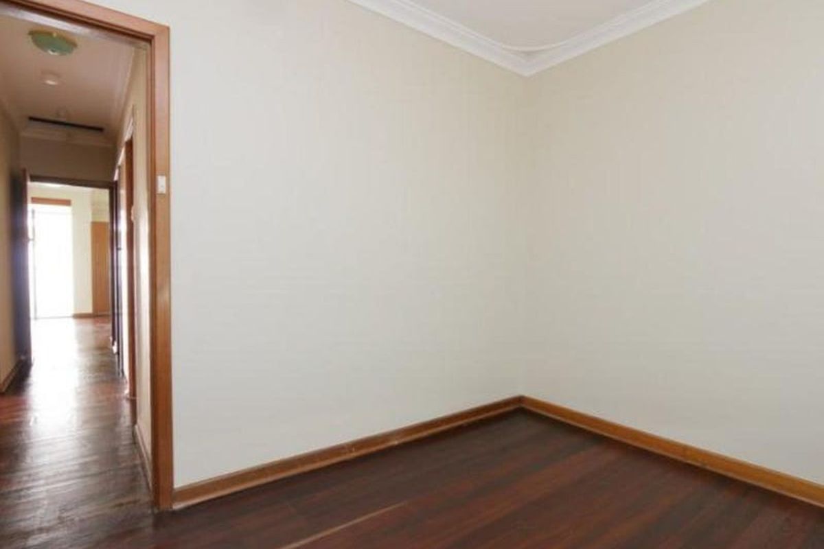 21 Macmorris Way, Spearwood