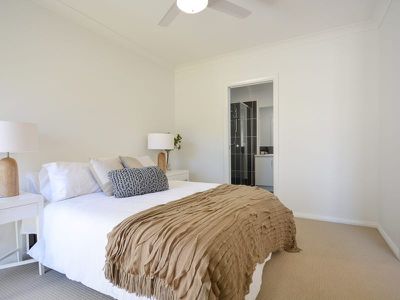 45 Meadows Circuit, Bellbird Park