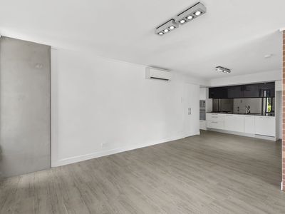 12 / 125 Melbourne Street, South Brisbane