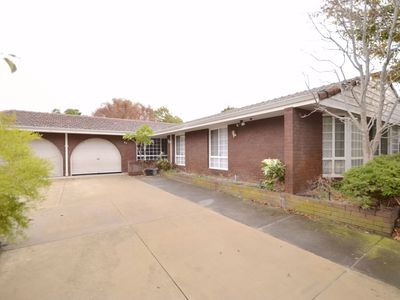 24 Agincourt Drive, Willetton