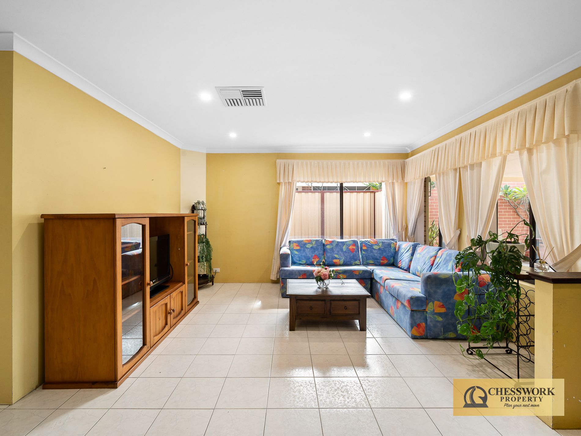27 Whitchurch Road, Redcliffe