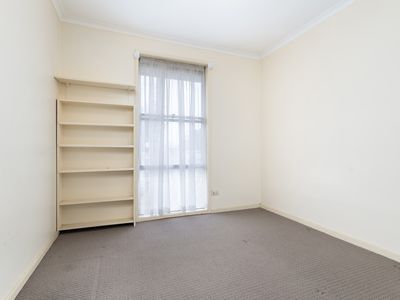 73 CHAPPLE STREET, Wodonga