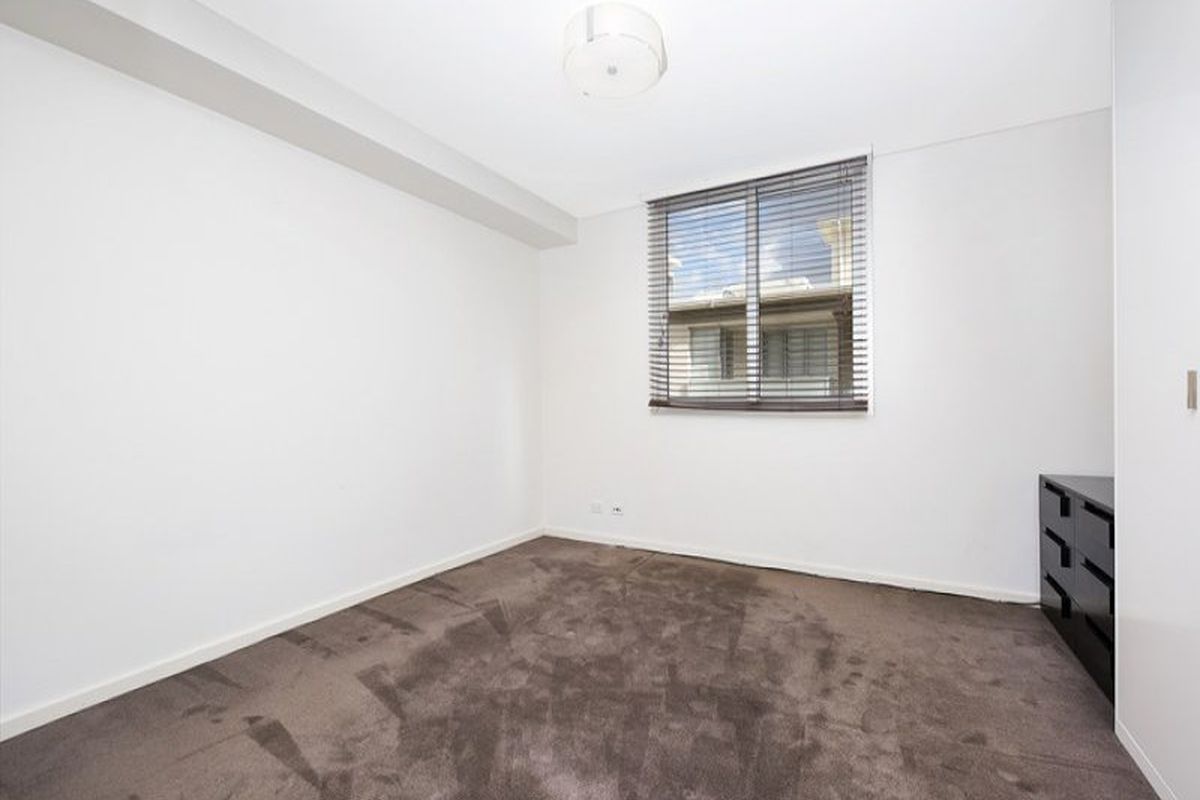 30-34 Hilly Street, Concord