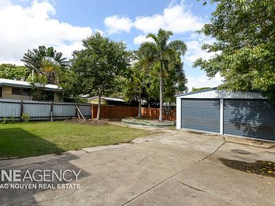240 Freeman Rd, Inala
