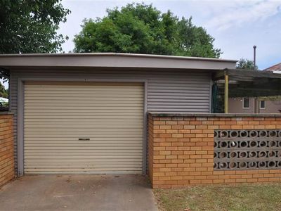 2 Brenner St, Forbes
