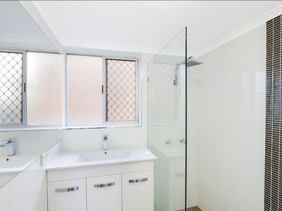 3 / 60 Lamington Avenue, Ascot