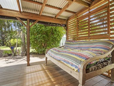 76 Princes Highway, Lake Tabourie