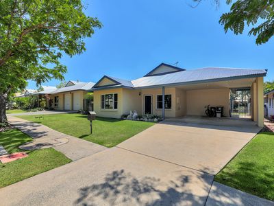 11 Buckingham Street, Gunn