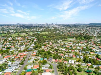 10 Carnot, Wavell Heights