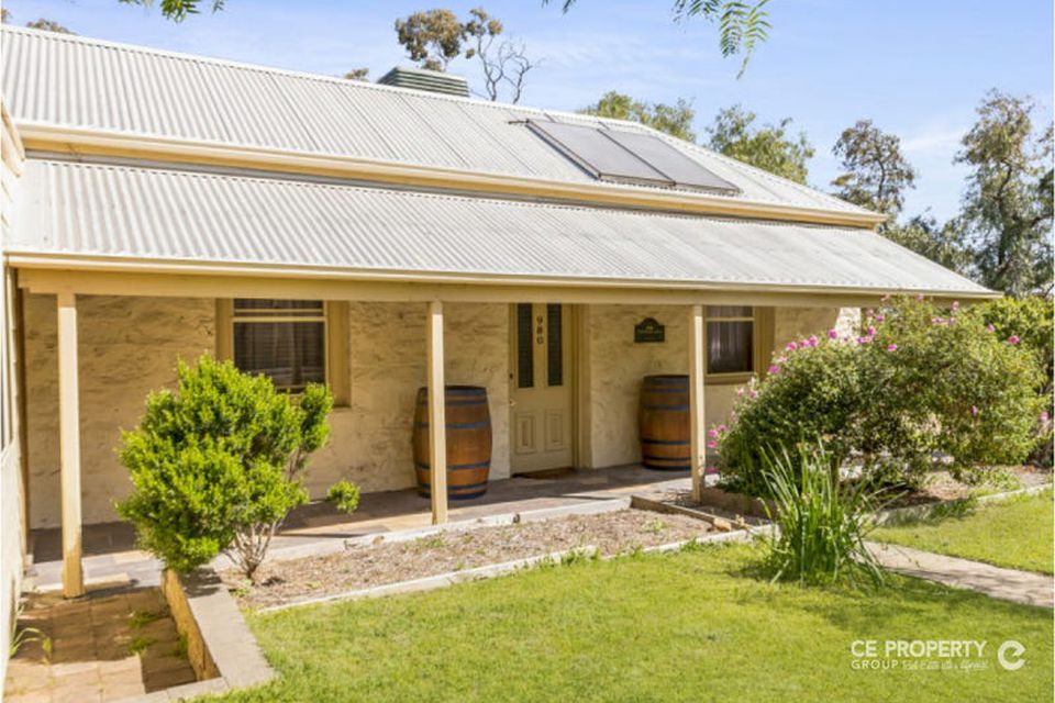 980 Black Top Road, One Tree Hill