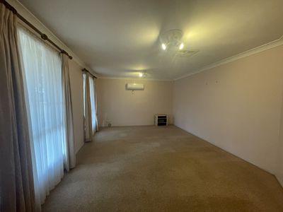 98 Birch Avenue, Dubbo