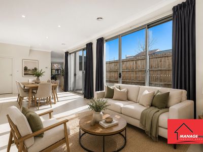 1 TOM NICHOLAS CRESCENT, Forde