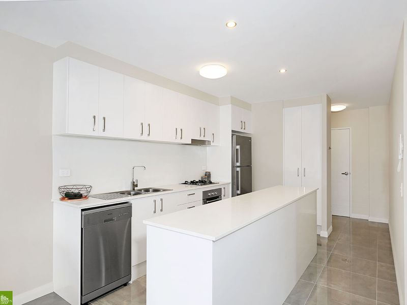 7 / 10 Thomas Street, Wollongong