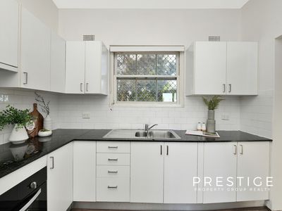 6 / 13A Queen Street, Arncliffe