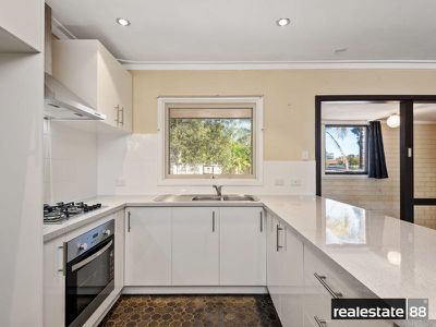 10 Bajada Road, Stirling