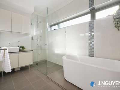 153 Humphries Rd, St Johns Park