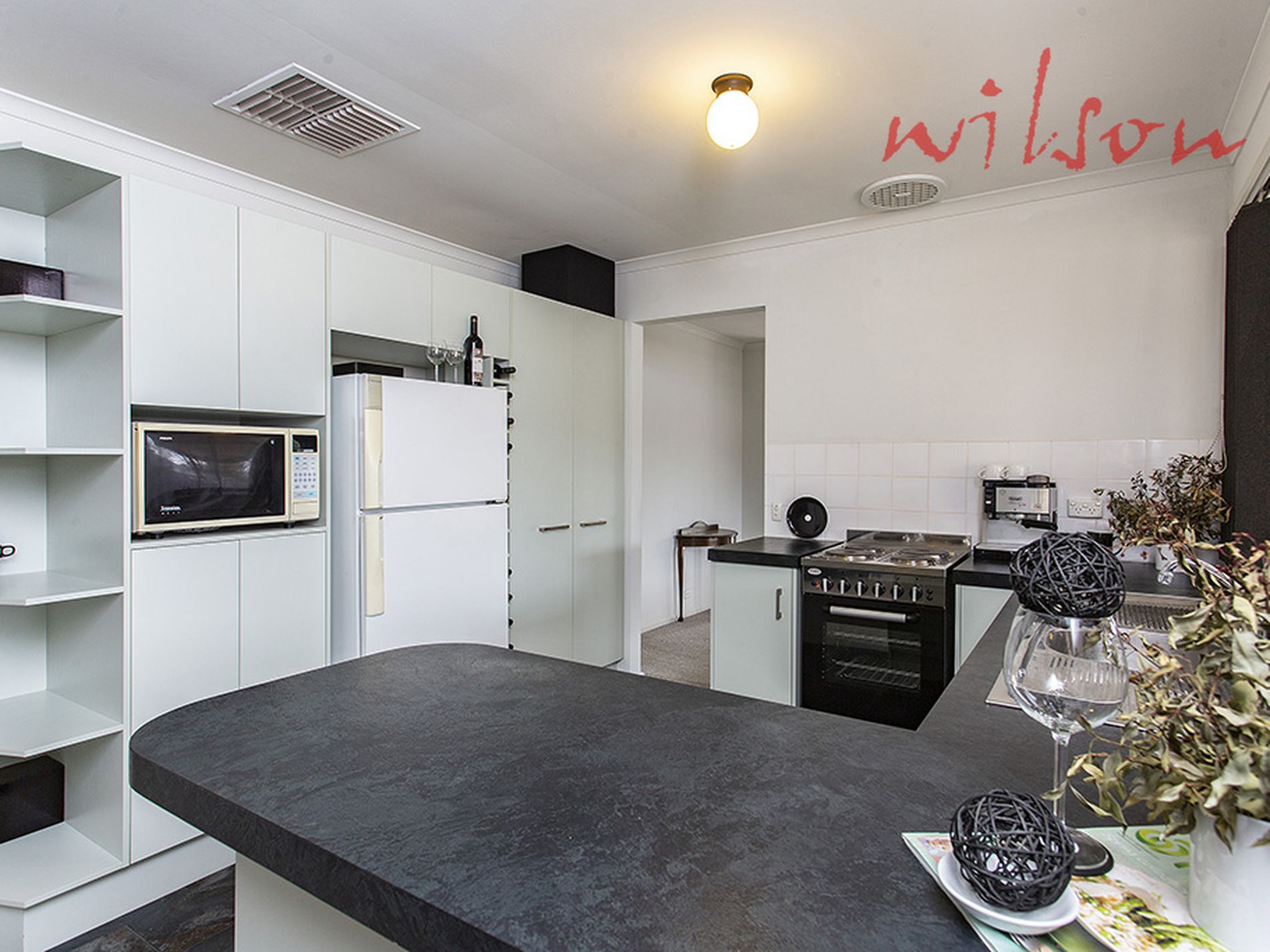 2 Keith Court, Woodcroft