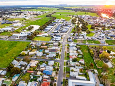1 Harders Street, Horsham