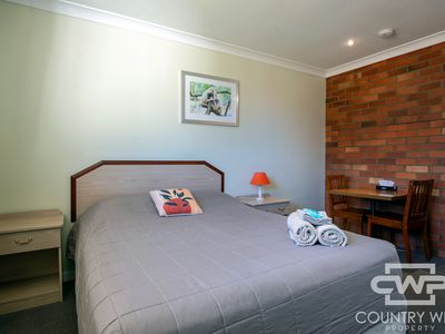 9981 New England Highway, Glen Innes
