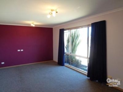 79 Ormond Road, Hampton Park