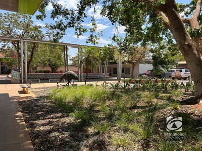 974 Central Road, Tom Price