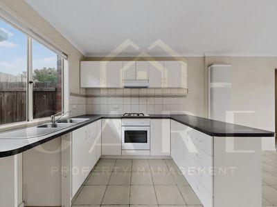 8 The Glade, Hampton Park