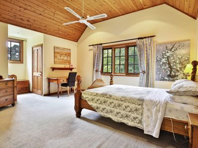 44 Keoghs Road, Kangaroo Valley