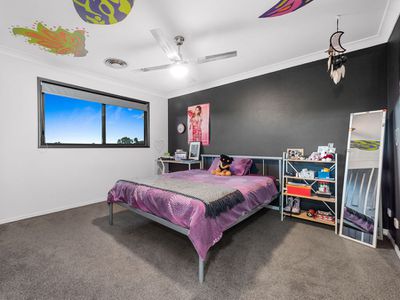 31 Baychester Place, Wakerley