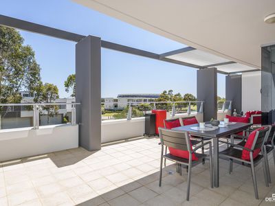 202 / 19 The Circus, Burswood