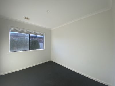 4 Federation Boulevard, Truganina
