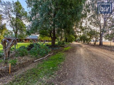 513 Burnewang Road, Corowa