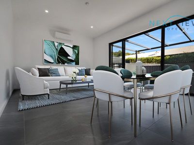 10 / 14 Ryhope Street, Mount Hutton