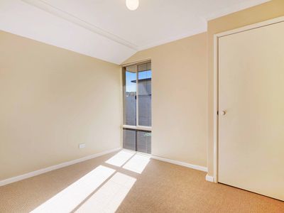 1 / 19 Scalby Street, Scarborough