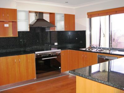 17 Dampier Crescent, Shell Cove