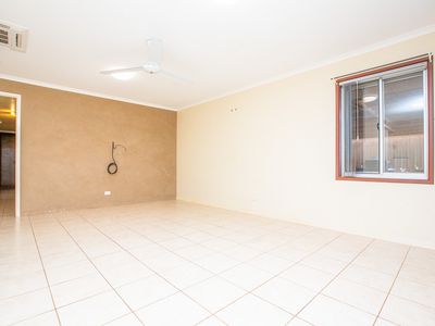 67 Acacia Way, South Hedland