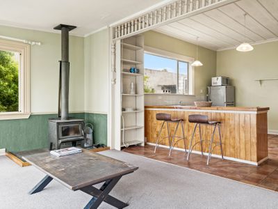 19 Magnetic Street, Port Chalmers