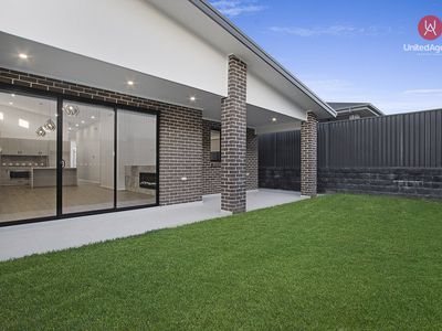 215 Village Circuit, Gregory Hills