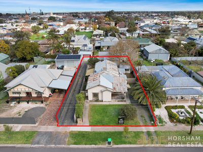 6 Railway Avenue, Horsham