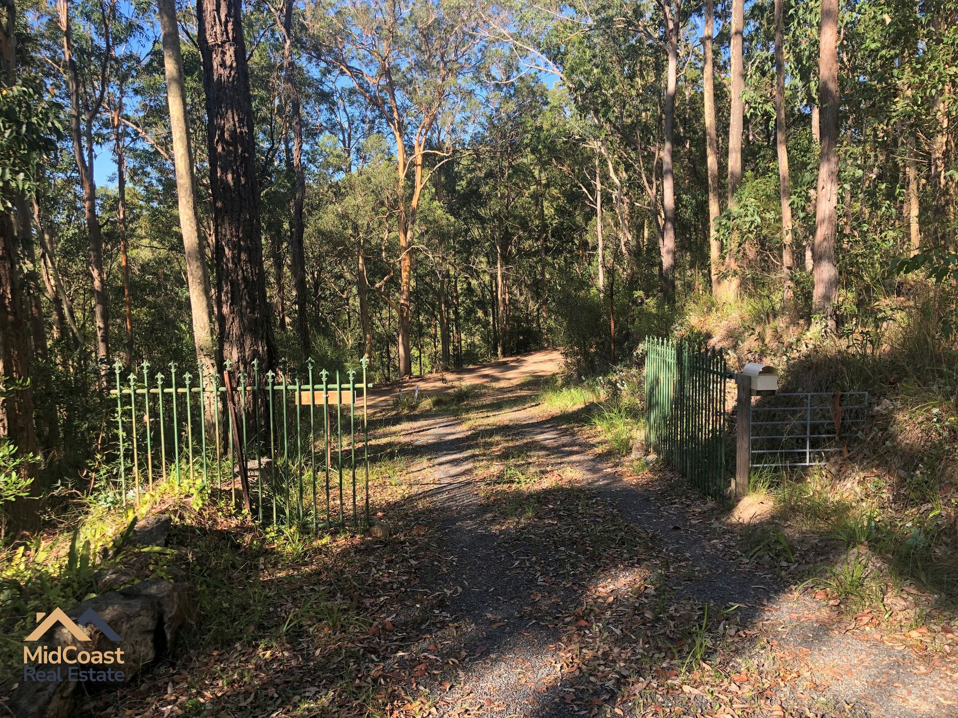 16 Old Schoolhouse Road, Crawford River