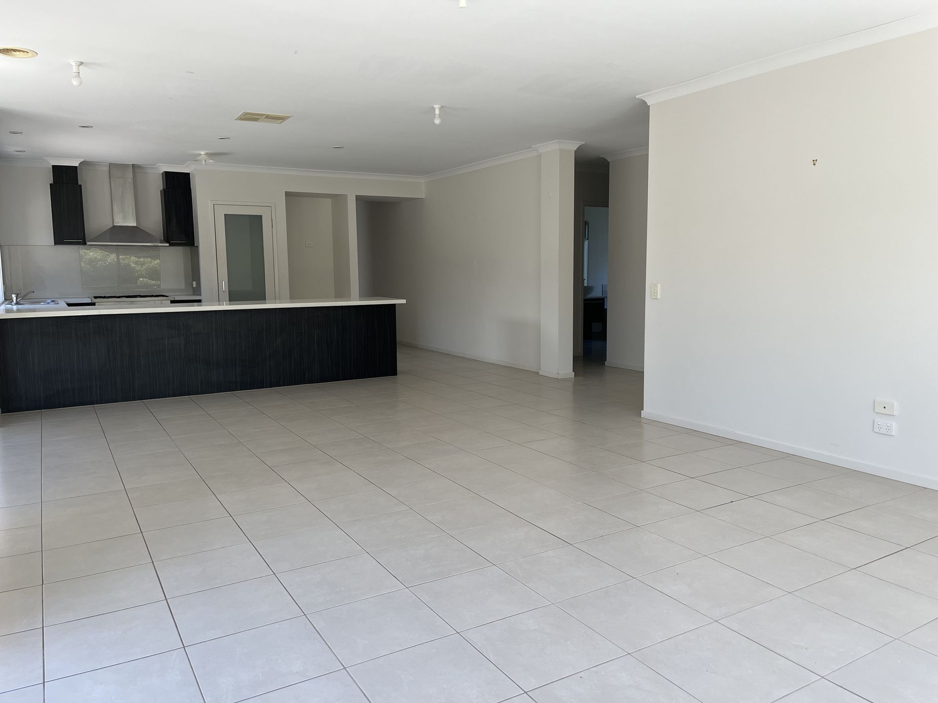 11 Grebe Court, Lara